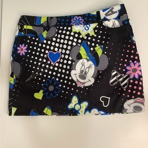DISNEY Minnie Mouse Patterned SKORT.. EUC 🎀